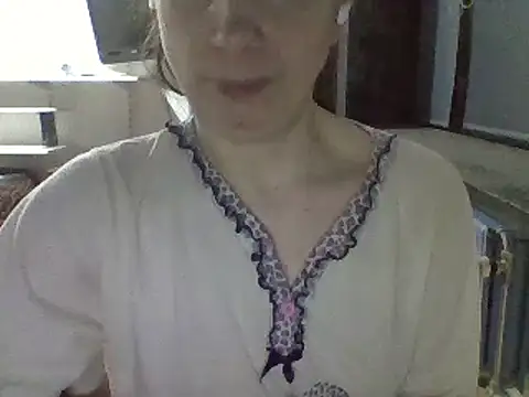 Moi Lina online show from 01-23-25, 09:39