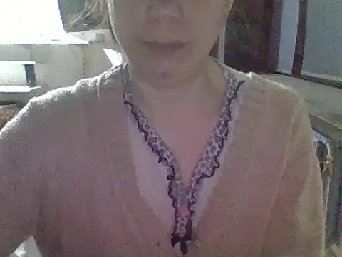 Moi Lina online show from 01-27-25, 09:44