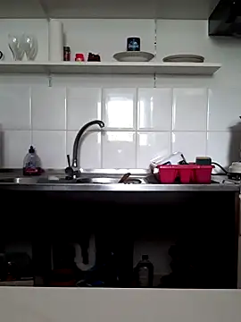 Moi Lina online show from 09-18-25, 12:51