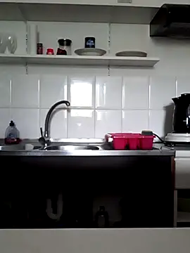 Moi Lina online show from 10-21-25, 12:39