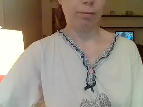 Moi Lina online show from 06-21-26, 12:02