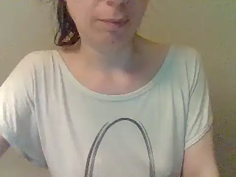 Moi Lina online show from 06-27-26, 12:15