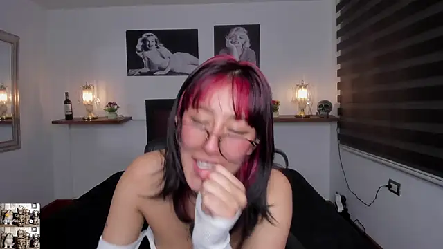 Mariana Joness online show from 03-07-25, 05:51