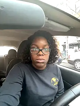 ChocolateBuns101 online show from 12-03-24, 12:49