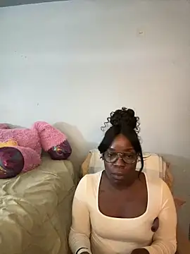 ChocolateBuns101 online show from 12-29-24, 05:42