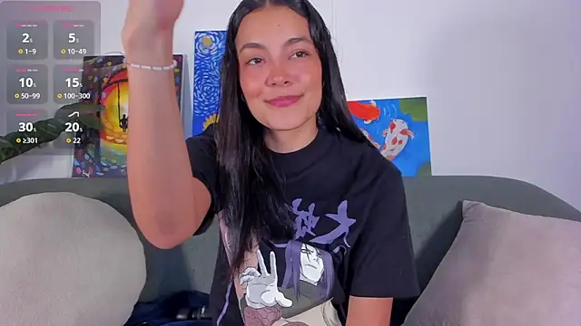 Snapshot of TIFFANYRUSSO chatting on 10-03-25, 04:31 TIFFANYRUSSO online show from 10-03-25, 04:31