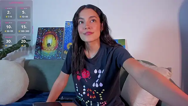 Snapshot of TIFFANYRUSSO chatting on 10-24-25, 03:58 TIFFANYRUSSO online show from 10-24-25, 03:58