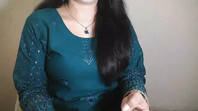 Chanchal--Navya online show from 12-31-24, 06:46