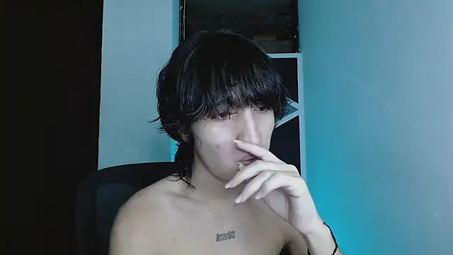 littlextreme online show from 05-12-26, 03:03