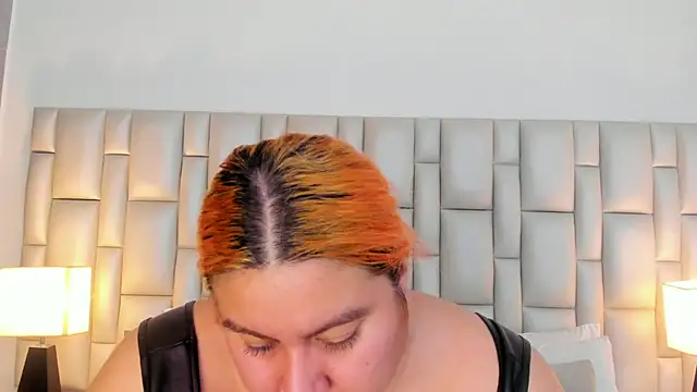 aandreaperez online show from 01-24-25, 11:48