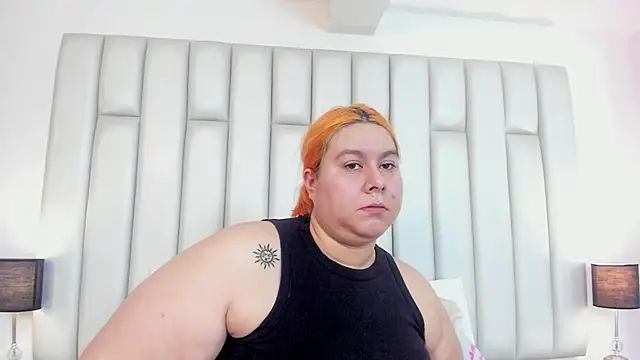 aandreaperez online show from 03-10-25, 11:42