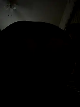 Snapshot of Cum4Sk chatting on 10-22-25, 05:52 Cum4Sk online show from 10-22-25, 05:52