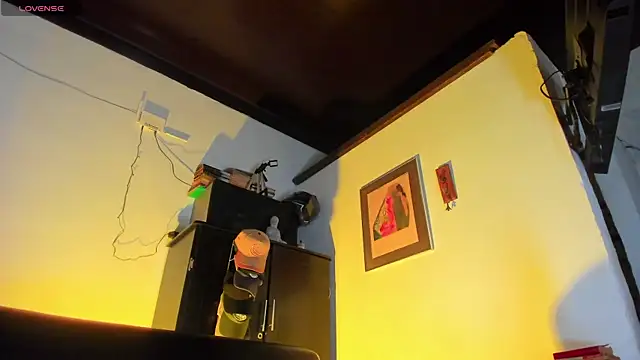 CamiloGray  online show from 10-14-25, 01:56