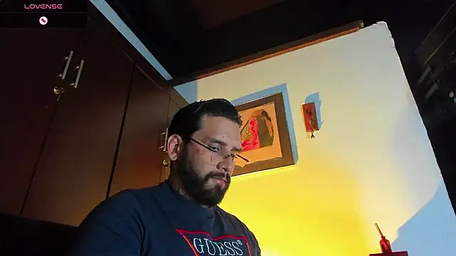 Snapshot of CamiloGray_ chatting on 03-24-26, 02:11 CamiloGray online show from 03-24-26, 02:11