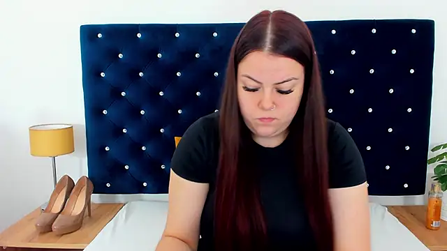 Snapshot of EvaLick chatting on 09-29-25, 05:56 EvaLick online show from 09-29-25, 05:56