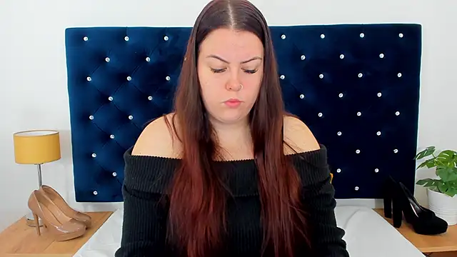 Snapshot of EvaLick chatting on 10-16-25, 06:25 EvaLick online show from 10-16-25, 06:25