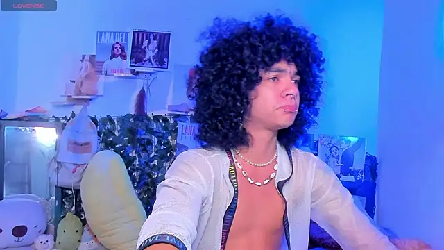 sweetvond  online show from 12-16-24, 02:27