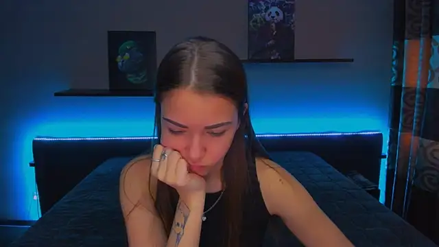 AlexaBarkley online show from 02-12-25, 03:18