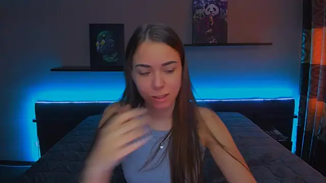 AlexaBarkley online show from 02-17-25, 03:15