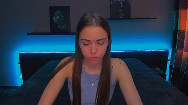 AlexaBarkley online show from 03-17-25, 06:18