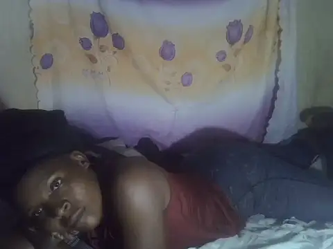 cute-shamza online show from 06-18-26, 06:57