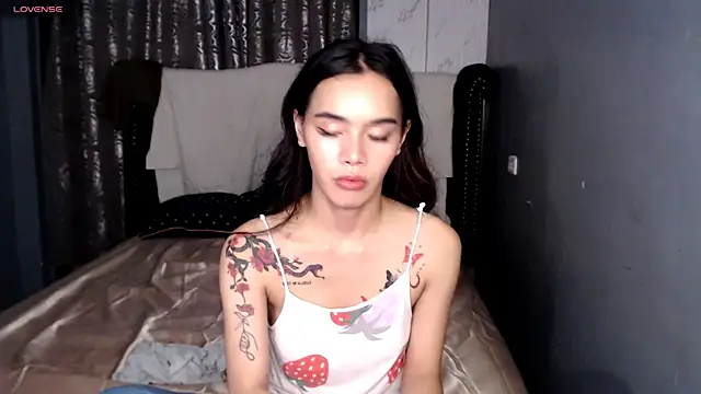 shecutie69 online show from 12-01-25, 04:01