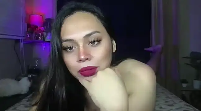 Snapshot of _MissKhimberlyXxx_ chatting on 01-20-25, 10:37  MissKhimberlyXxx  online show from 01-20-25, 10:37