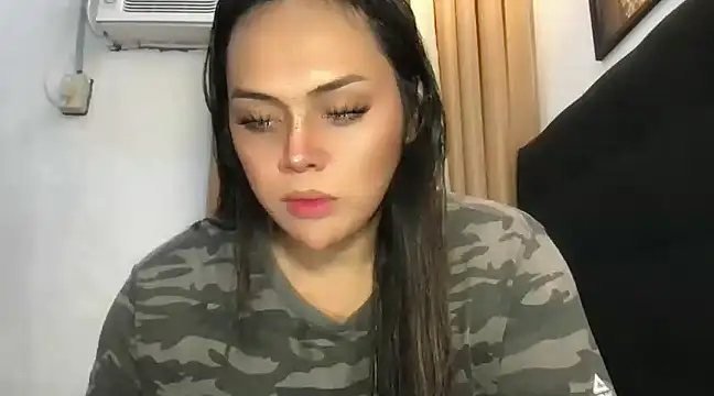 Snapshot of _MissKhimberlyXxx_ chatting on 02-23-25, 10:28  MissKhimberlyXxx  online show from 02-23-25, 10:28