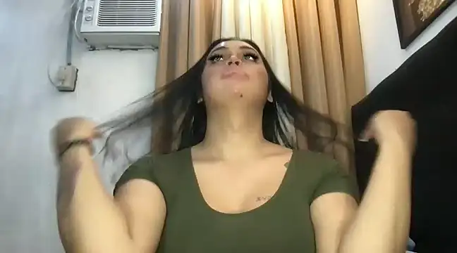 Snapshot of _MissKhimberlyXxx_ chatting on 03-01-25, 02:02  MissKhimberlyXxx  online show from 03-01-25, 02:02