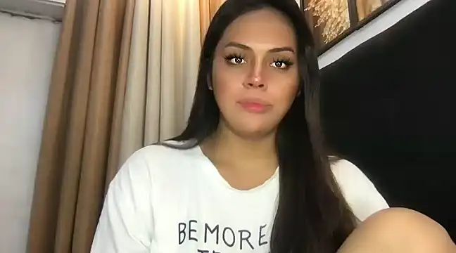 Snapshot of _MissKhimberlyXxx_ chatting on 03-11-25, 09:02  MissKhimberlyXxx  online show from 03-11-25, 09:02