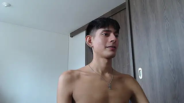 Snapshot of imdavo23 chatting on 12-01-24, 04:29 imdavo23 online show from 12-01-24, 04:29