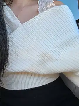 clairewntr online show from 02-25-26, 12:59