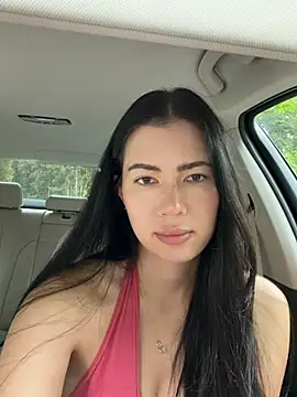 clairewntr online show from 05-07-26, 01:49