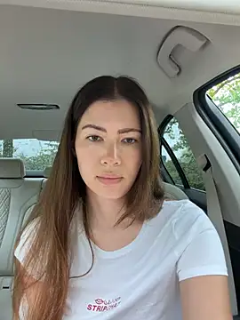 clairewntr online show from 05-18-26, 02:01