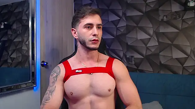 Snapshot of Latino_stud4u chatting on 10-23-25, 10:41 Latino stud4u online show from 10-23-25, 10:41