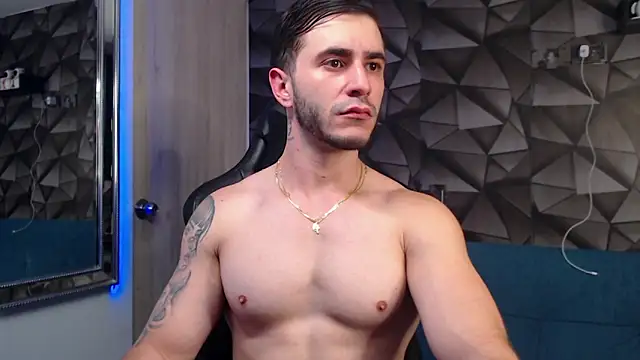 Snapshot of Latino_stud4u chatting on 11-04-25, 12:54 Latino stud4u online show from 11-04-25, 12:54