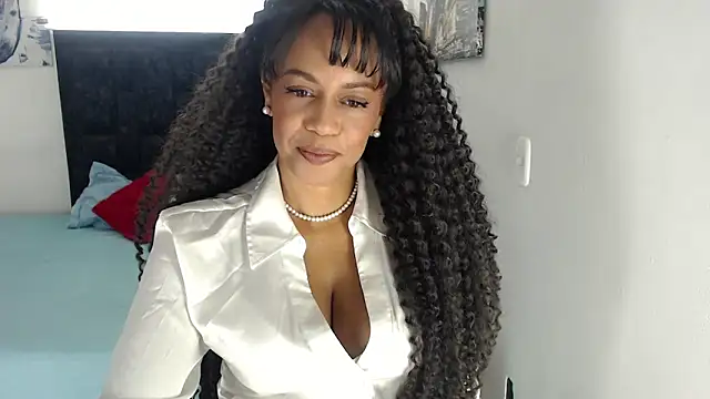 yeli xxx online show from 06-11-26, 07:23