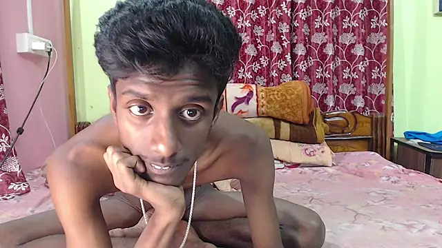 Snapshot of Skinny_Blackberry chatting on 01-14-25, 06:24 Skinny Blackberry online show from 01-14-25, 06:24