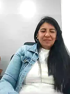 aisha latina online show from 12-09-24, 06:03