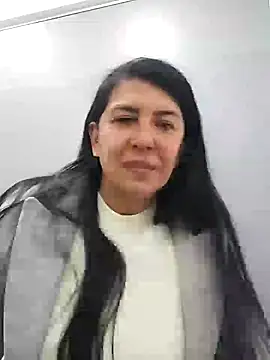 aisha latina online show from 01-24-25, 02:08