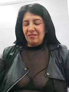 aisha latina online show from 01-30-25, 06:10