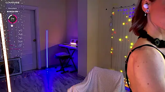 Snapshot of Arielle__03 chatting on 02-14-26, 02:19 Arielle 03 online show from 02-14-26, 02:19