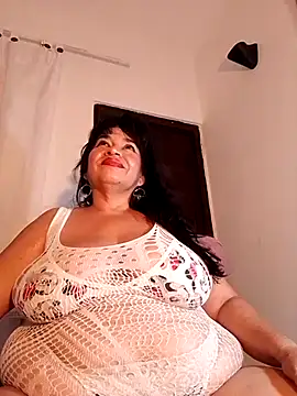 Snapshot of karlablue_ chatting on 02-01-25, 10:23 karlablue online show from 02-01-25, 10:23