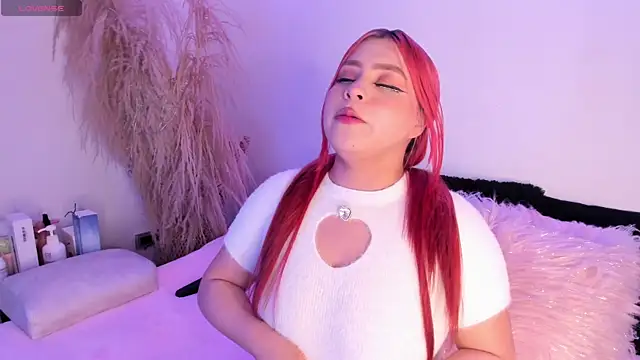 SophieRossi online show from 12-23-24, 06:11