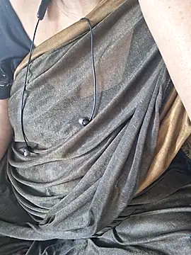 Snapshot of Telugu_manjula chatting on 10-25-25, 05:04 Telugu manjula online show from 10-25-25, 05:04