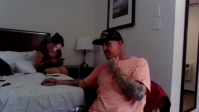 Snapshot of CAMINCHANCE chatting on 04-16-26, 03:18 CAMINCHANCE online show from 04-16-26, 03:18