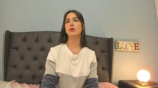 AndreaStivens online show from 01-04-25, 06:40