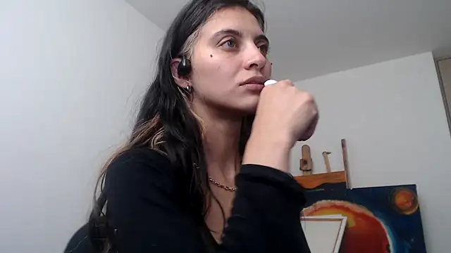 mariecam420 online show from 12-17-24, 06:09