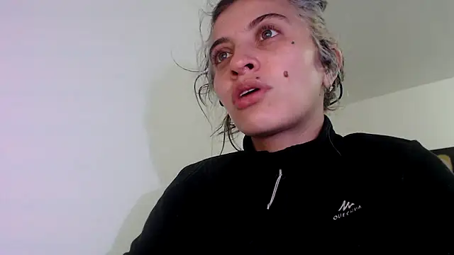 mariecam420 online show from 12-19-24, 01:07