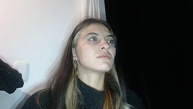 mariecam420 online show from 01-01-25, 12:32